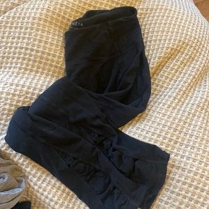 Athleta cropped leggings